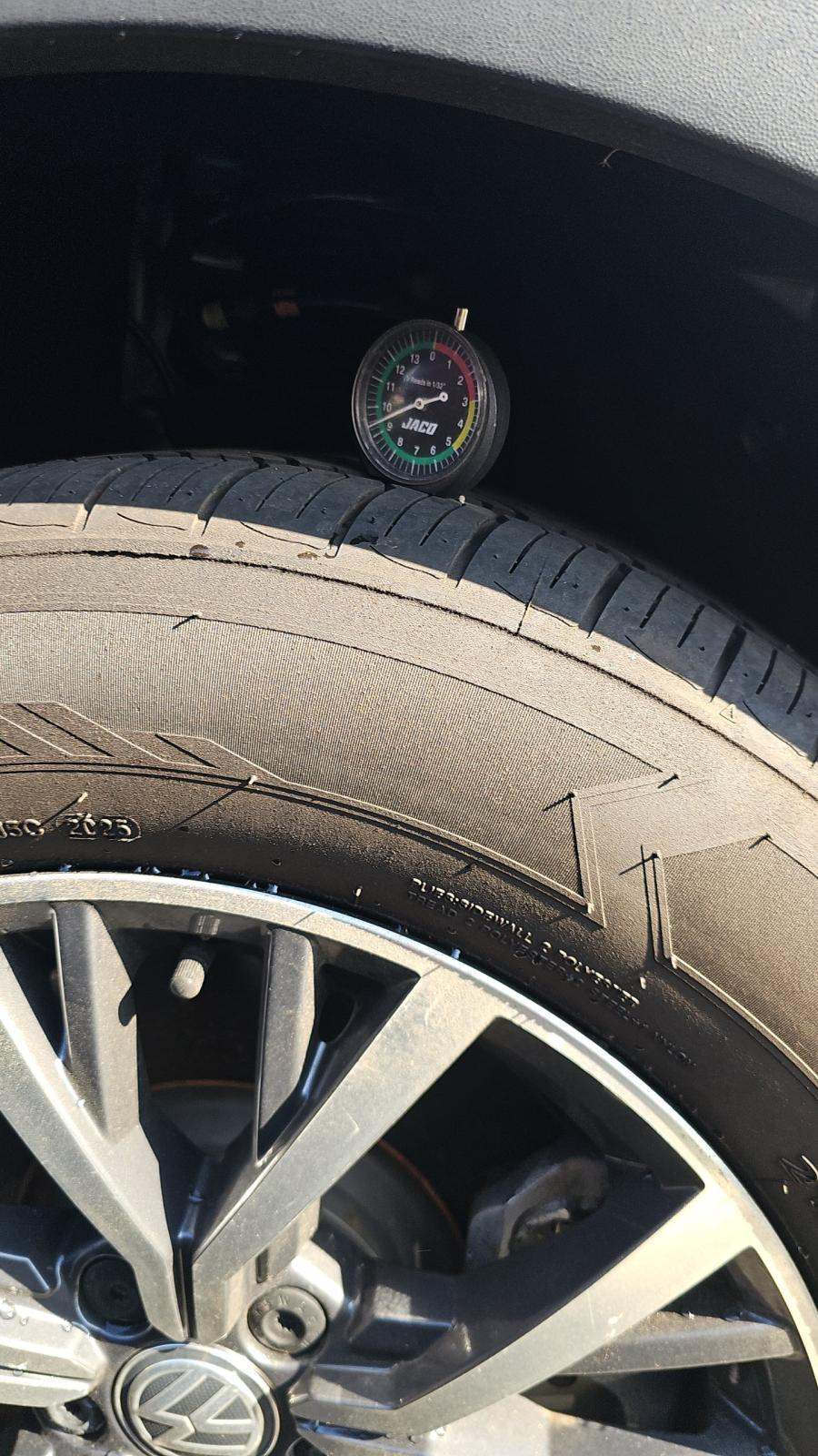 2020 Volkswagen Tiguan 2.0T SE FWD