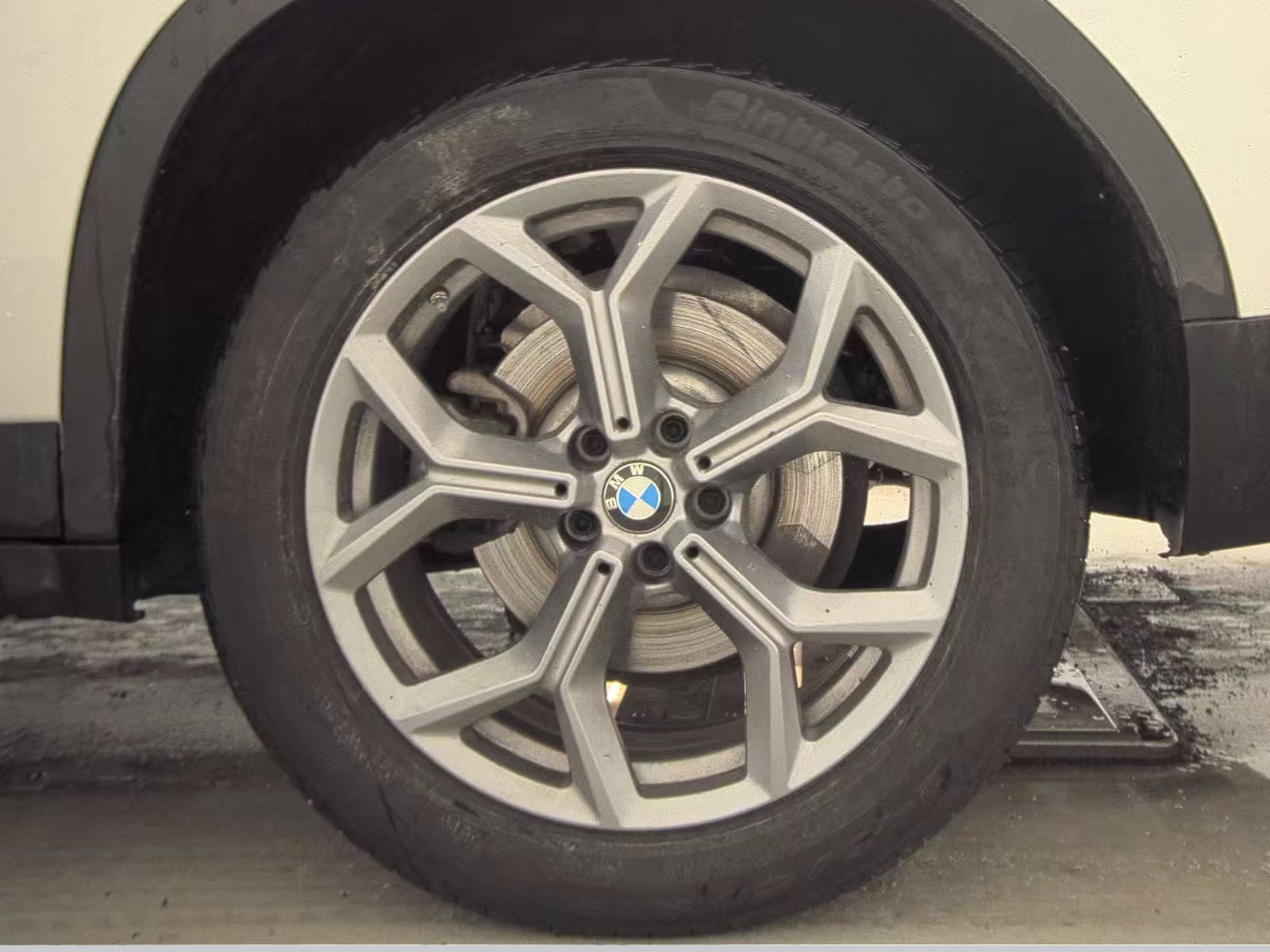 2025 BMW X4 xDrive30i AWD