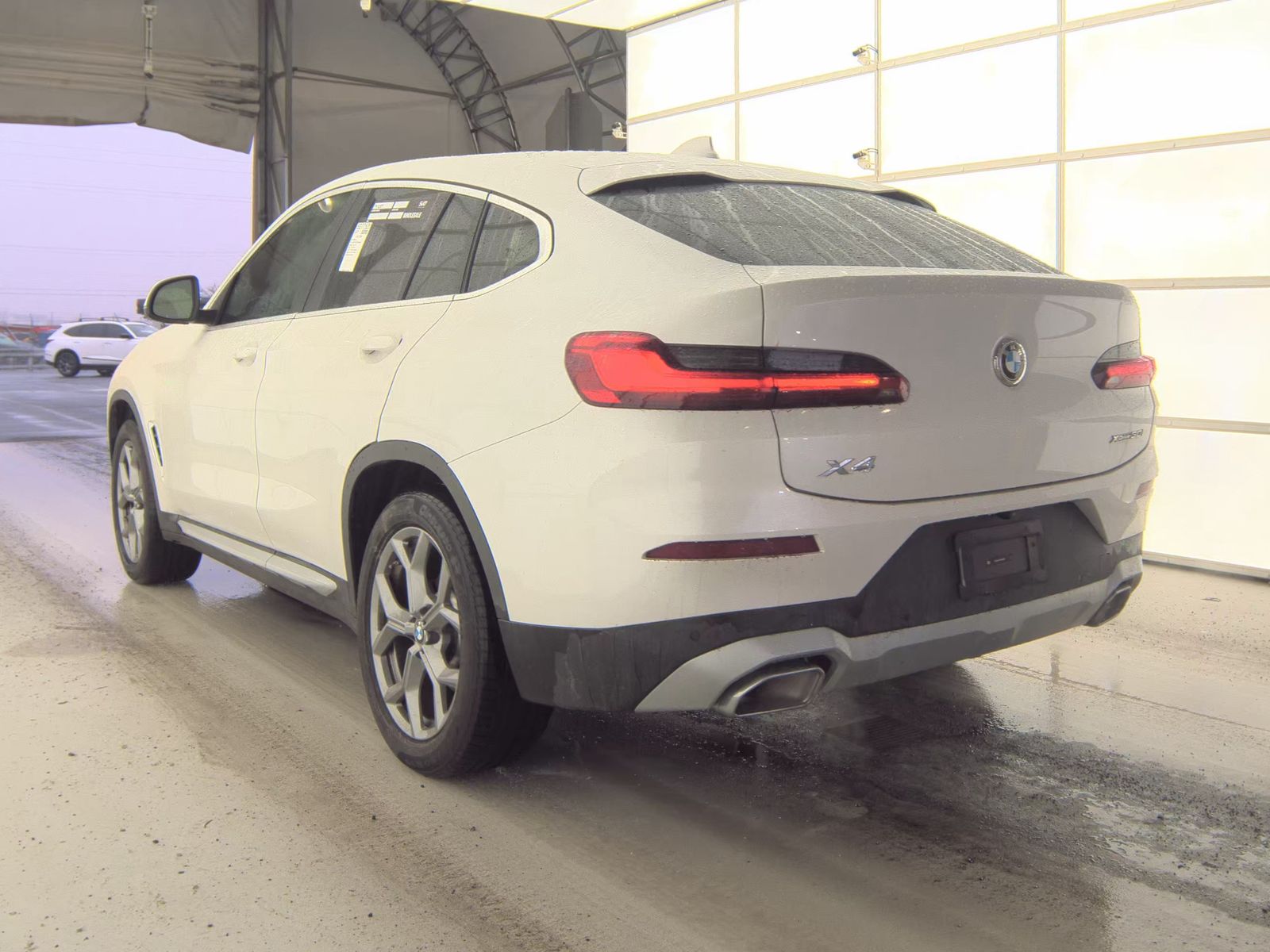 2025 BMW X4 xDrive30i AWD