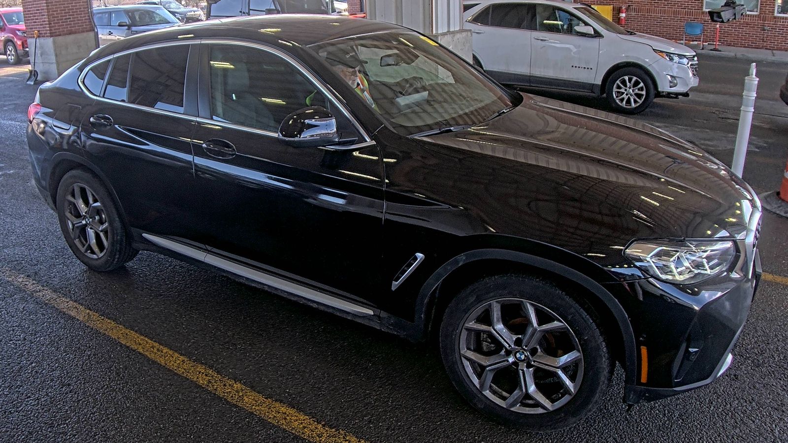 2024 BMW X4 xDrive30i AWD