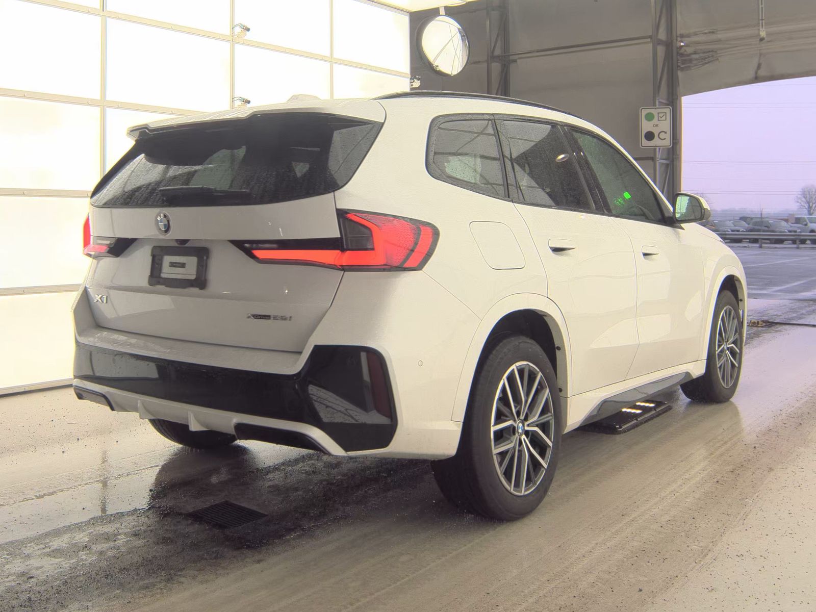 2025 BMW X1 xDrive28i AWD