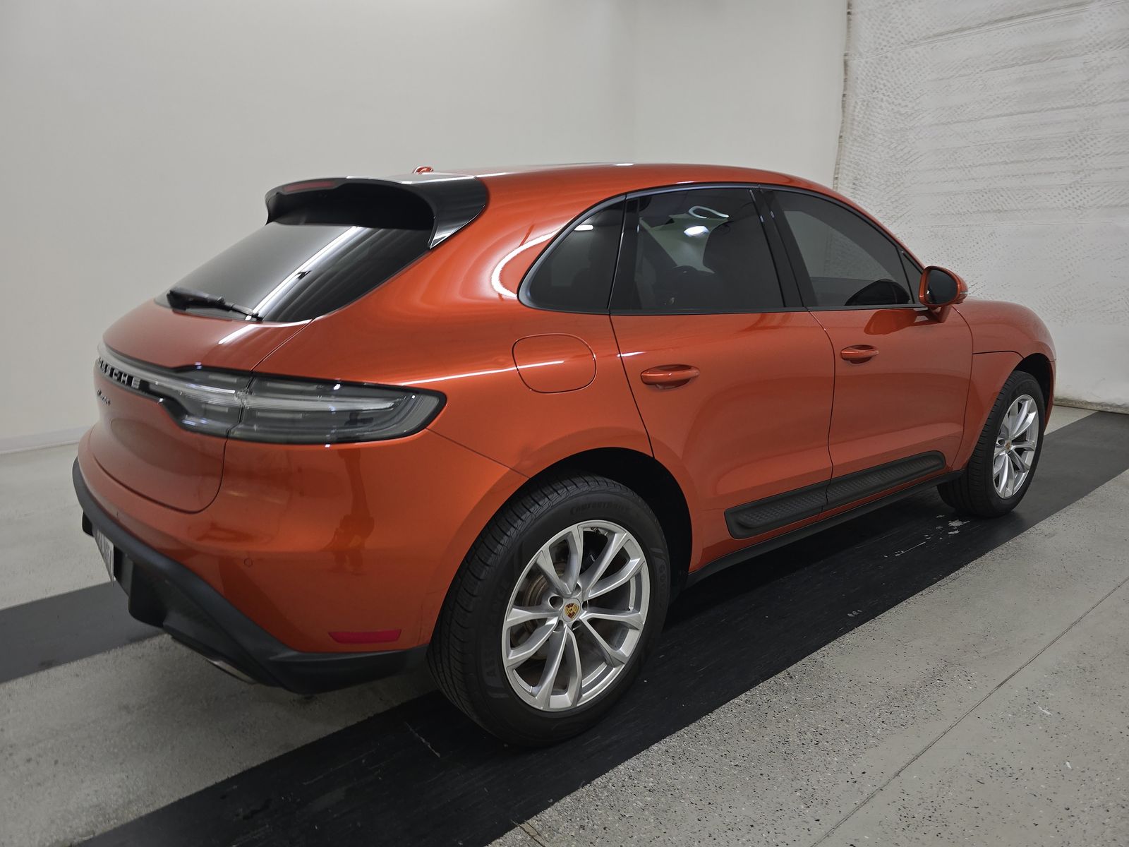 2023 Porsche Macan Base AWD