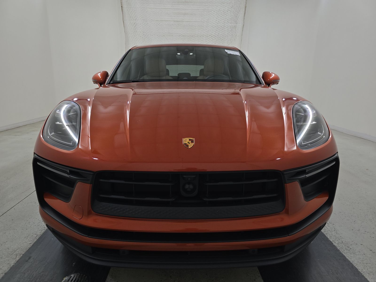 2023 Porsche Macan Base AWD