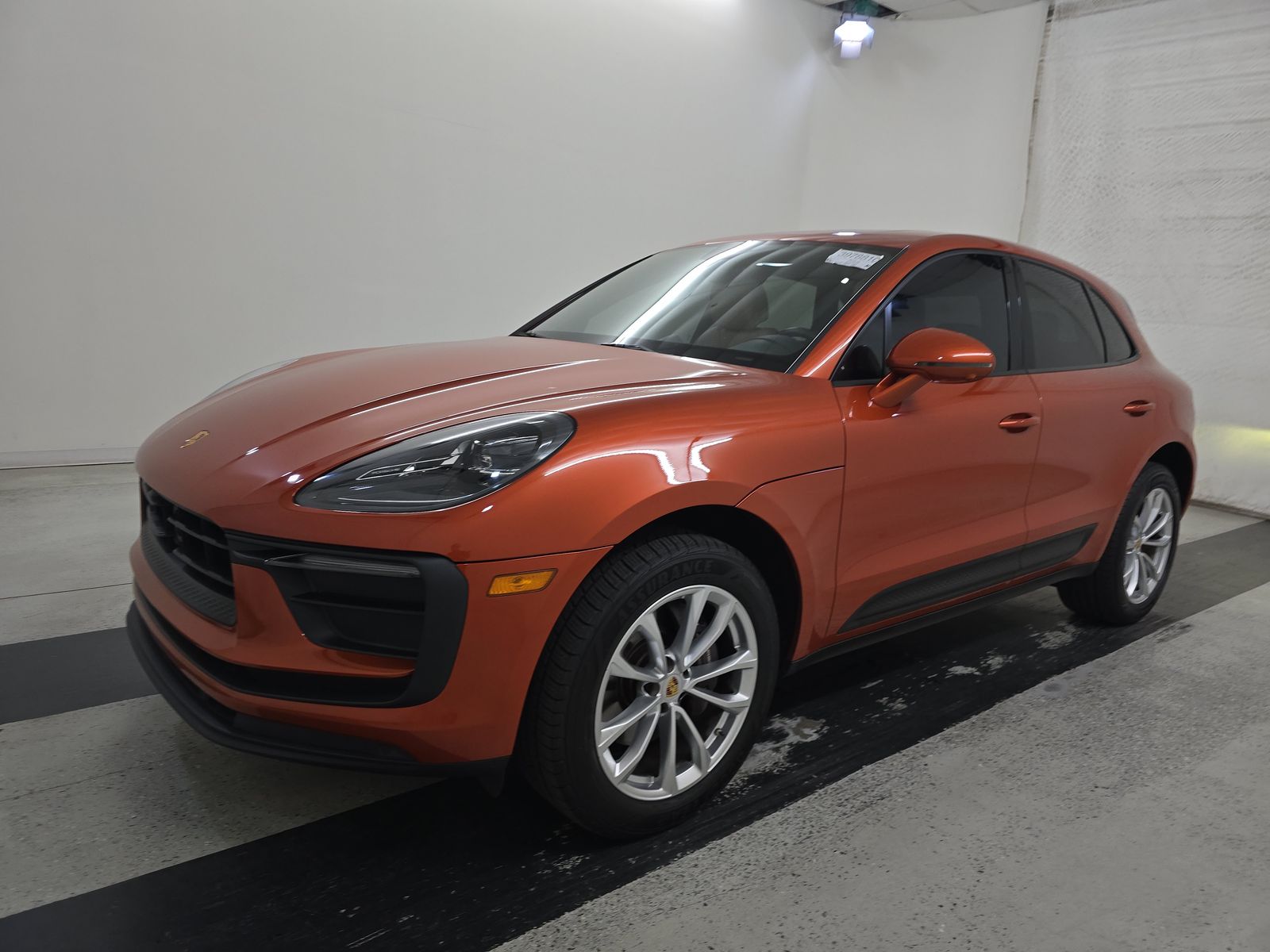 2023 Porsche Macan Base AWD