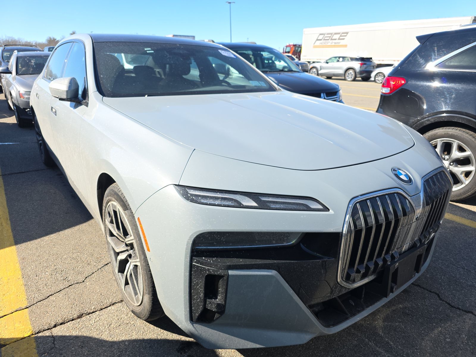 2025 BMW 7 Series 740i xDrive AWD