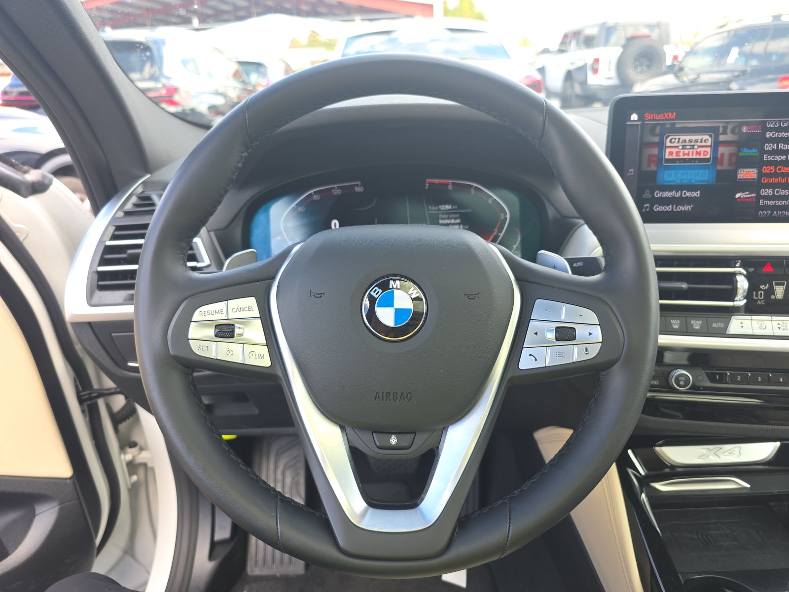 2025 BMW X4 xDrive30i AWD