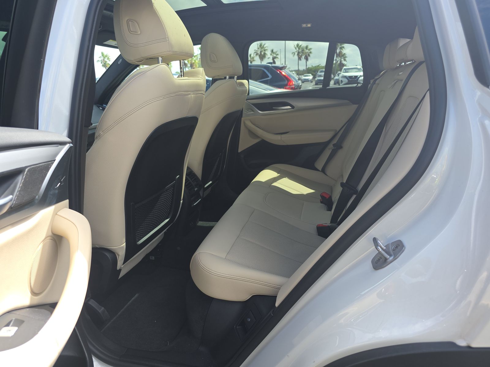 2025 BMW X4 xDrive30i AWD