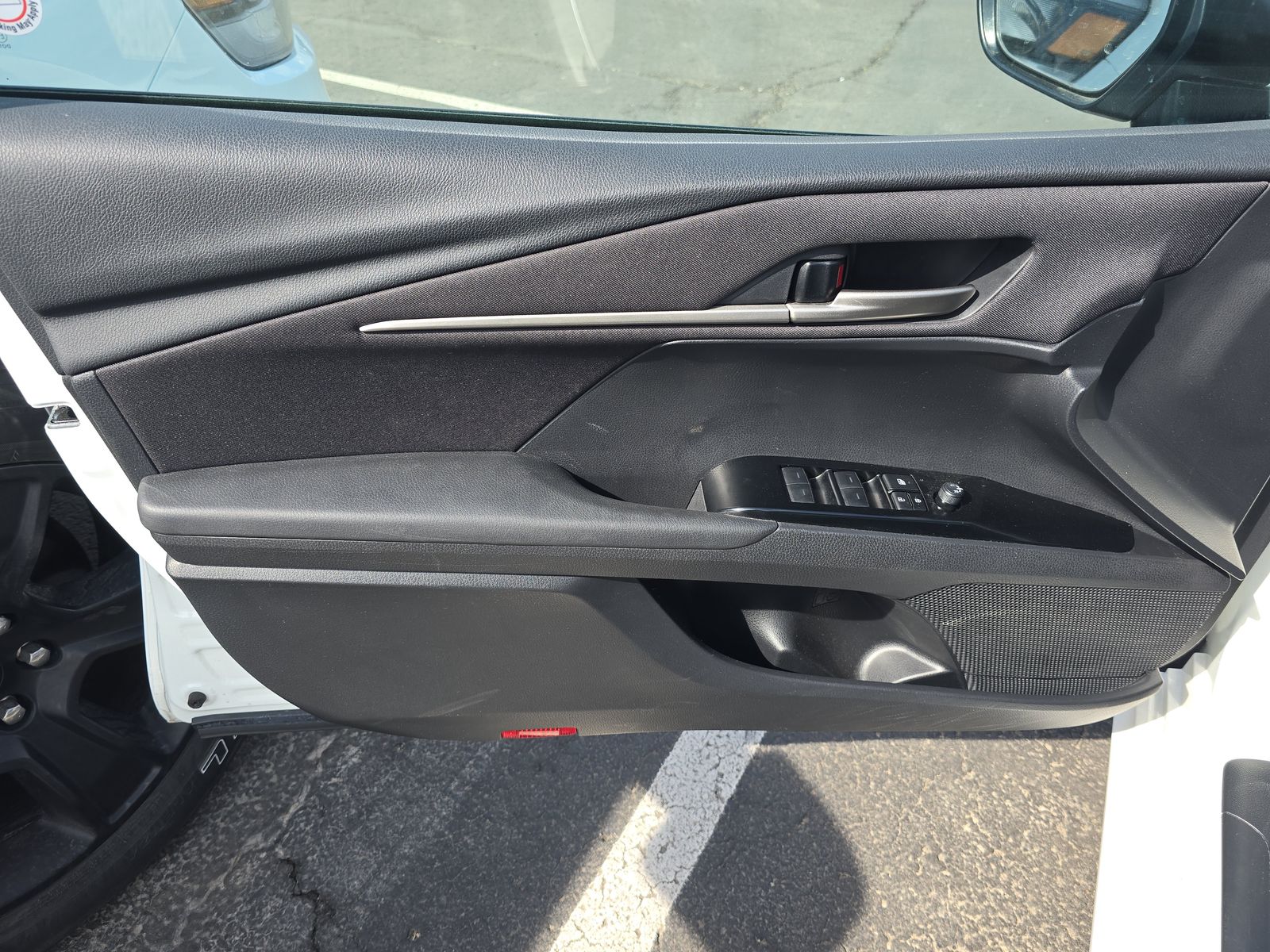 2025 Toyota Camry LE FWD