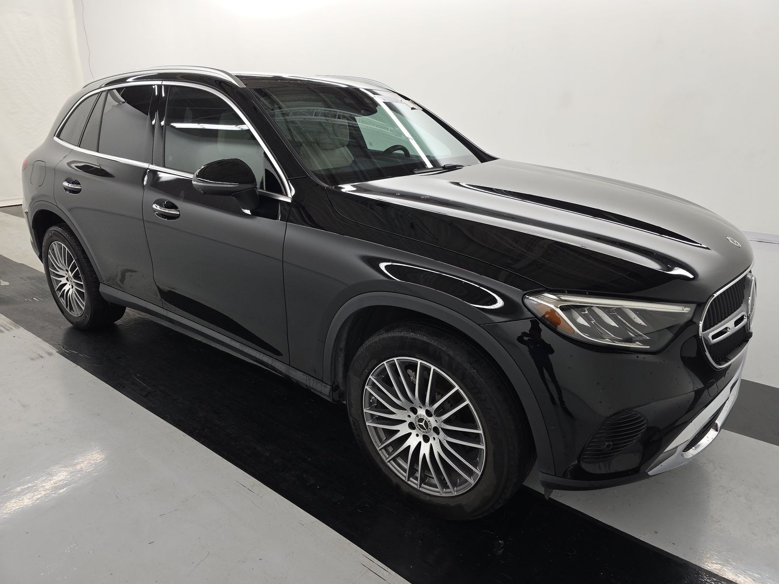 MERCEDES-BENZ GLC-CLASS - 4