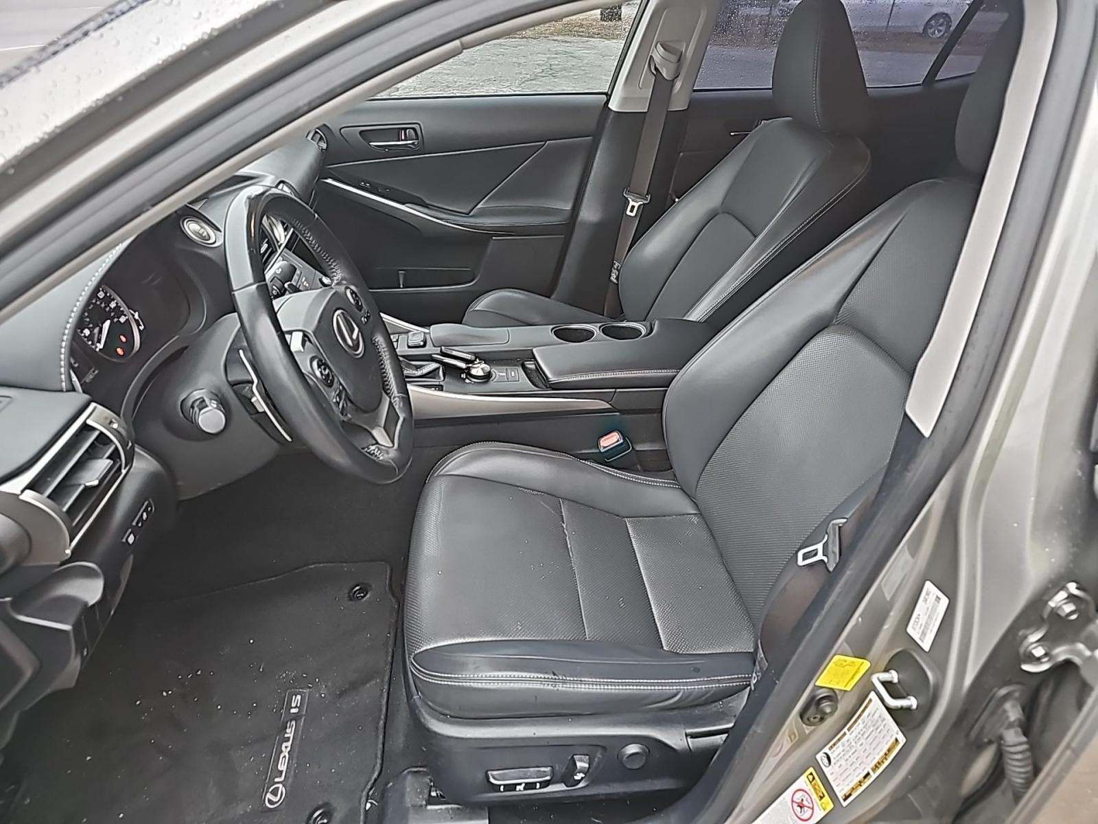 2015 Lexus IS IS 250 RWD