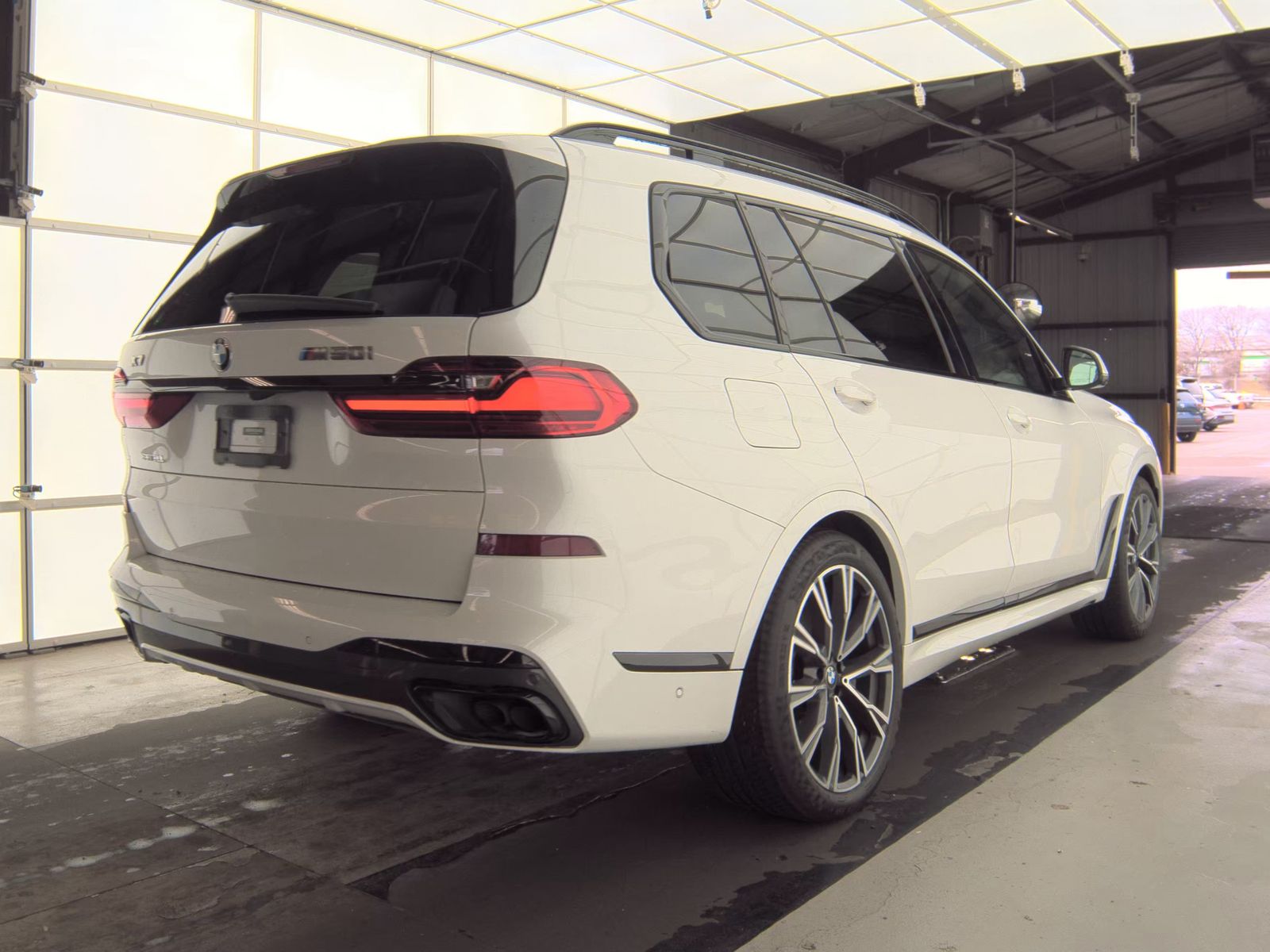 2020 BMW X7 M50i AWD