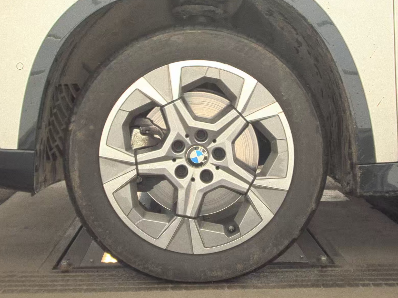 2025 BMW X1 xDrive28i AWD