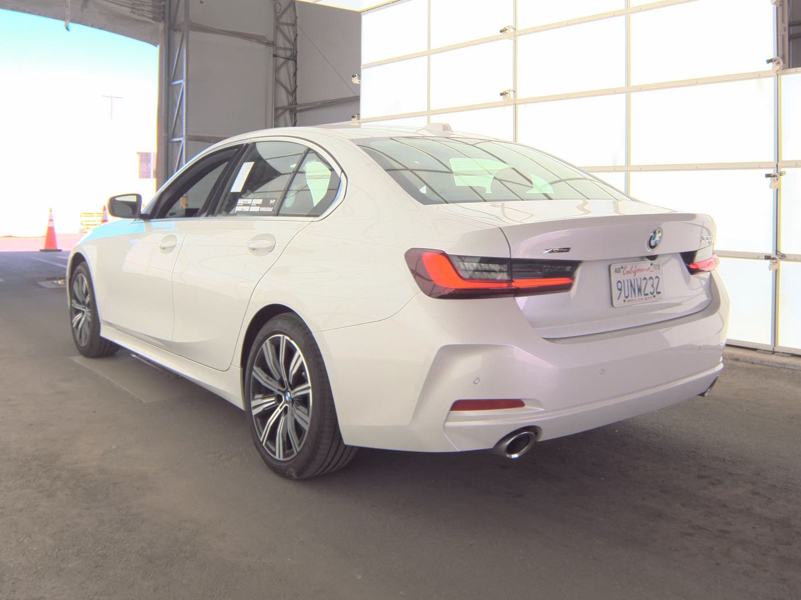 2025 BMW 3 Series 330i xDrive AWD