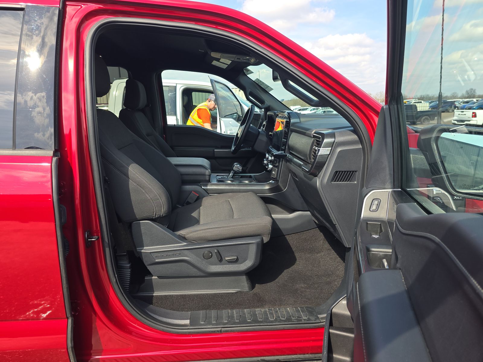 2022 Ford F-150 XLT AWD