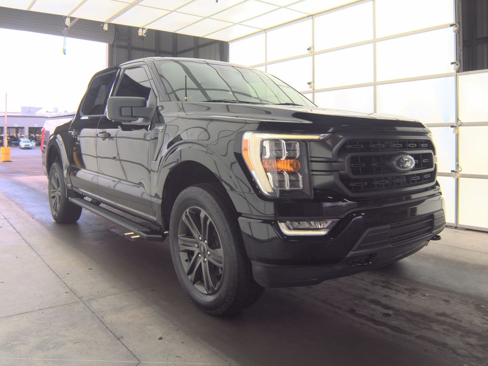 2022 Ford F-150 XLT AWD