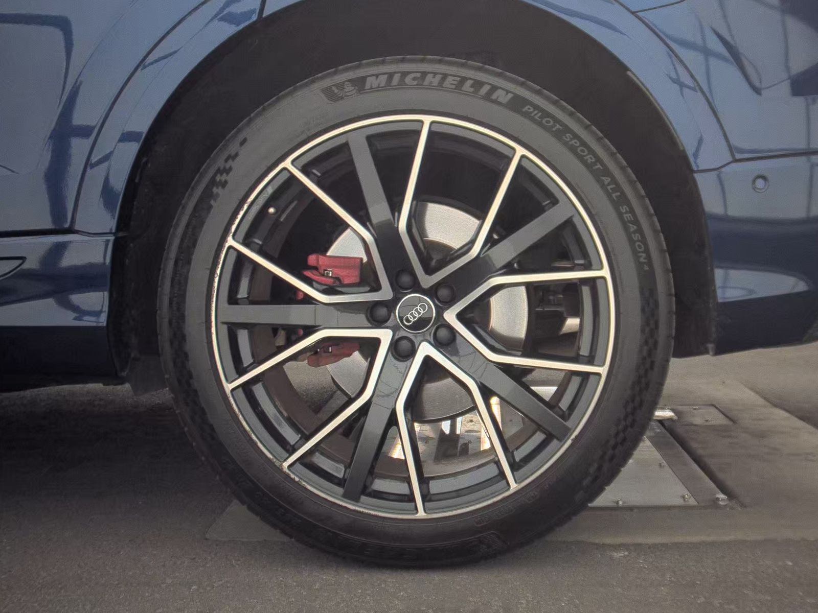 2019 Audi Q8 Premium Plus AWD