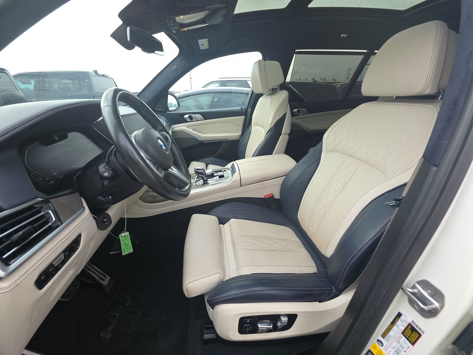 2020 BMW X7 M50i AWD