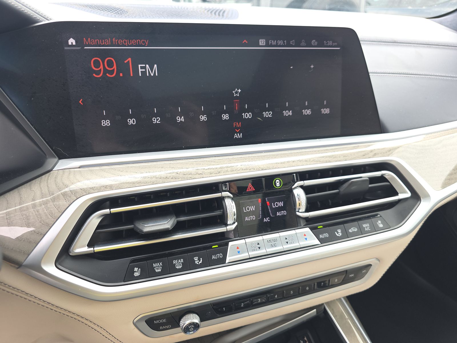 2020 BMW X7 M50i AWD