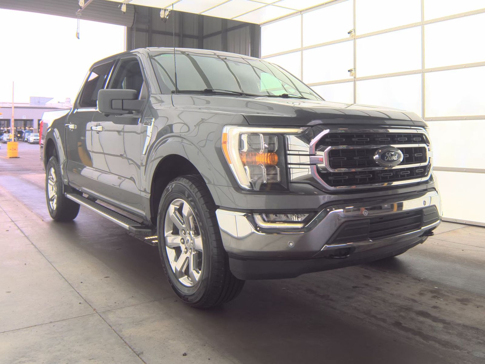 2023 Ford F-150 XLT AWD