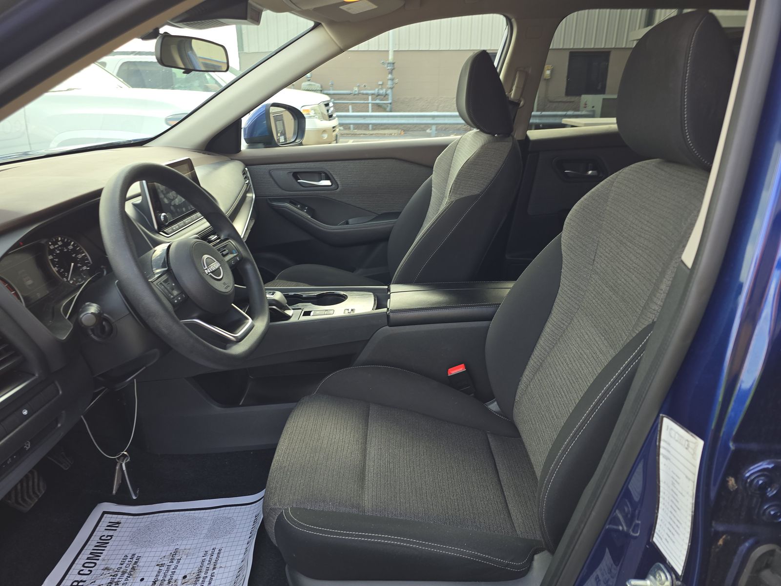 2023 Nissan Rogue SV FWD