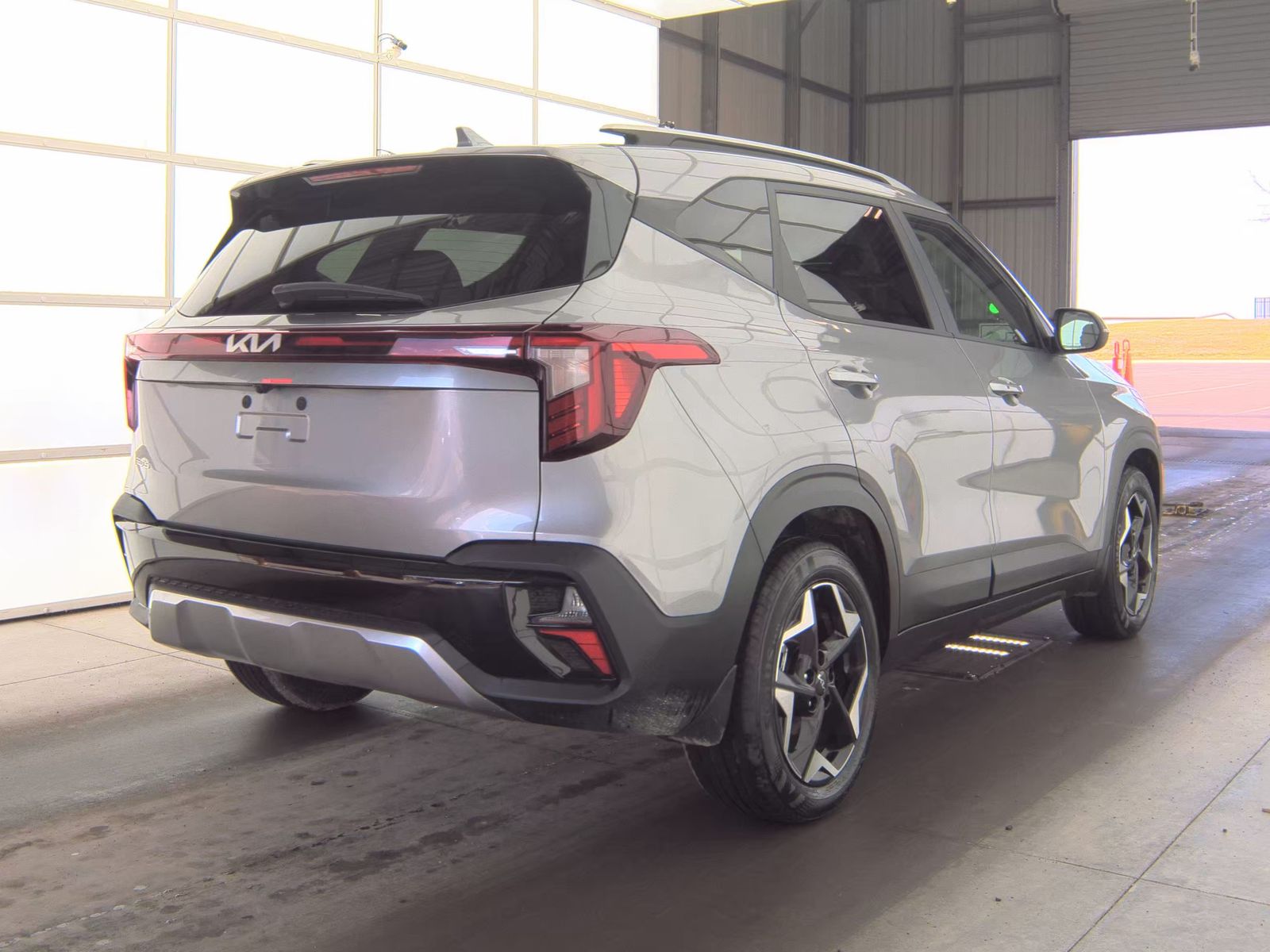 KIA OTHER - 6
