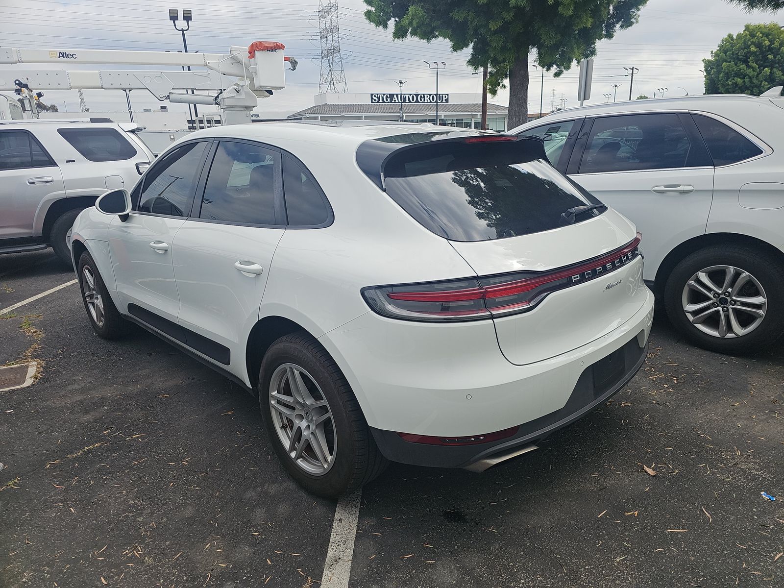 2019 Porsche Macan Base AWD