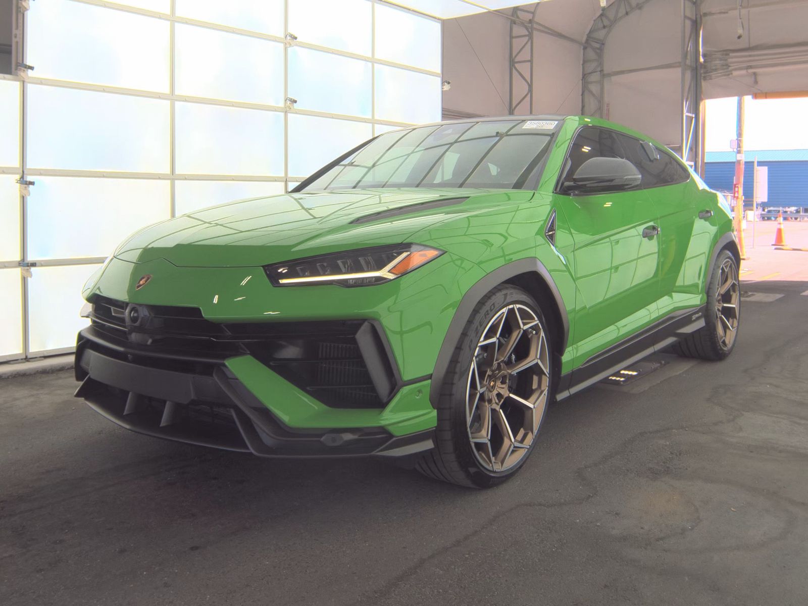 2023 Lamborghini Urus Performante AWD