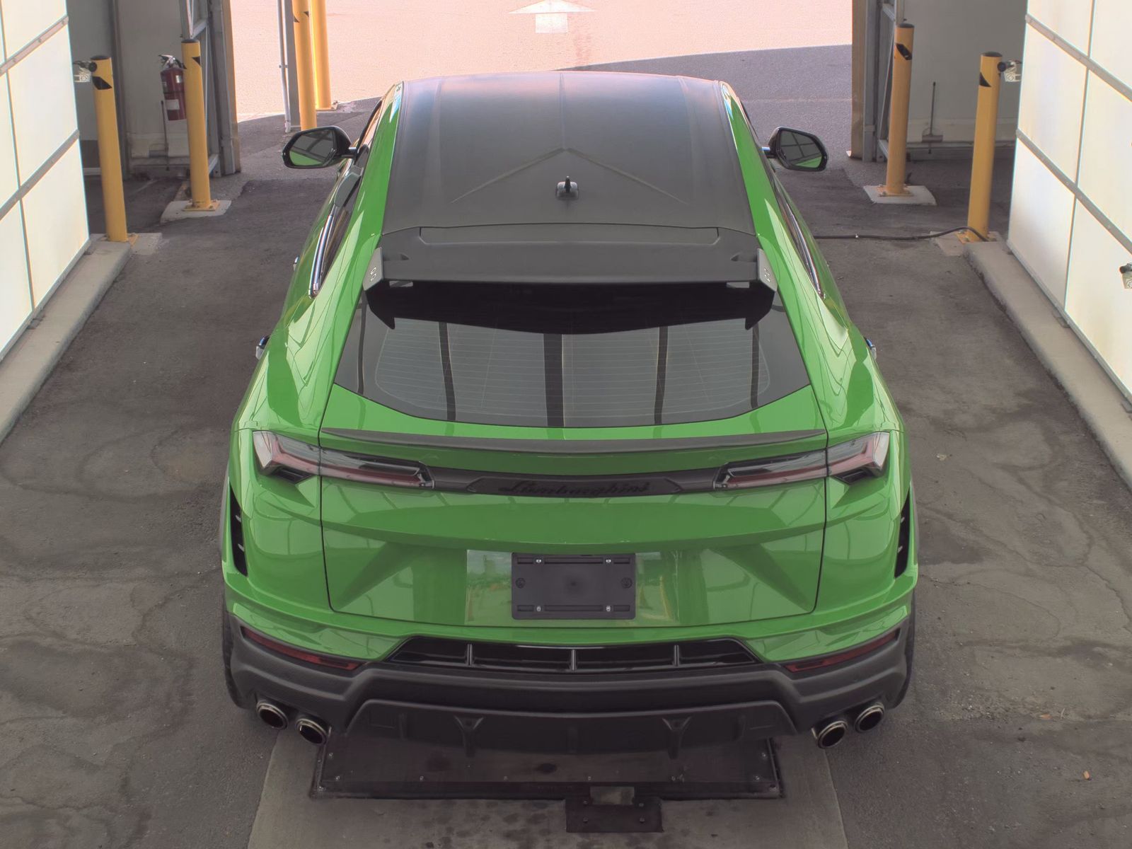 2023 Lamborghini Urus Performante AWD