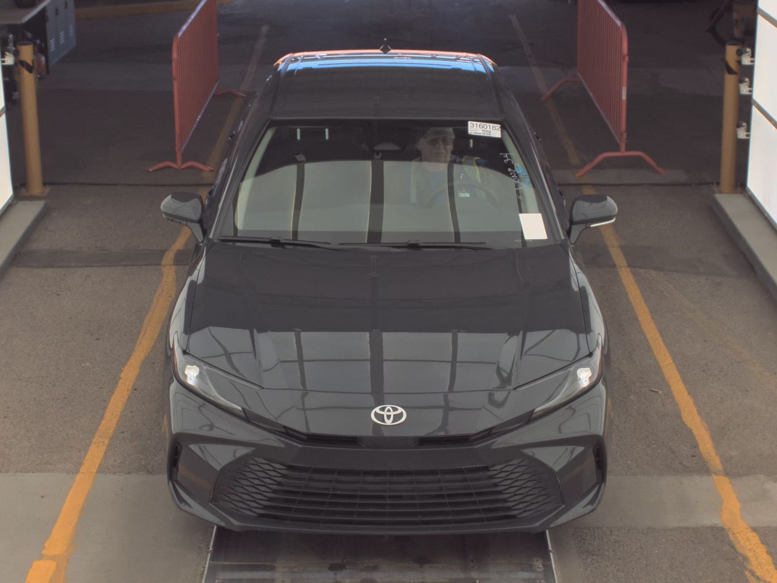 2025 Toyota Camry LE FWD