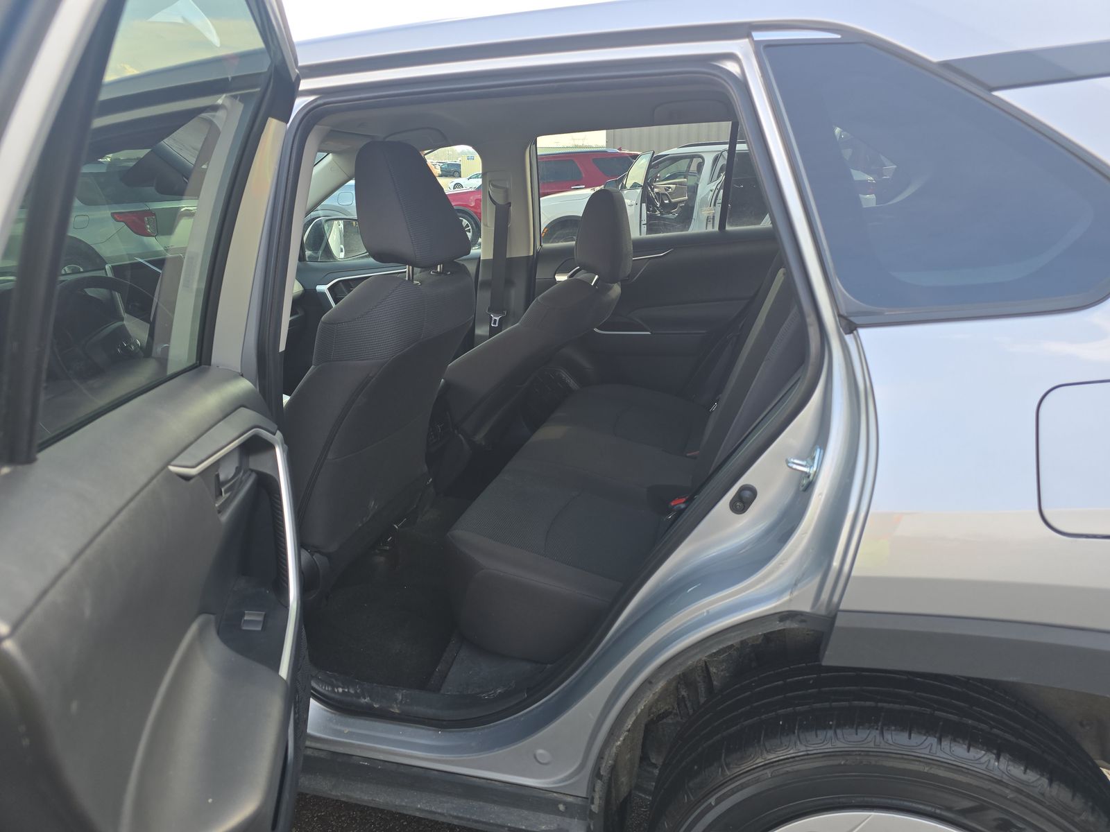 2024 Toyota RAV4 LE AWD