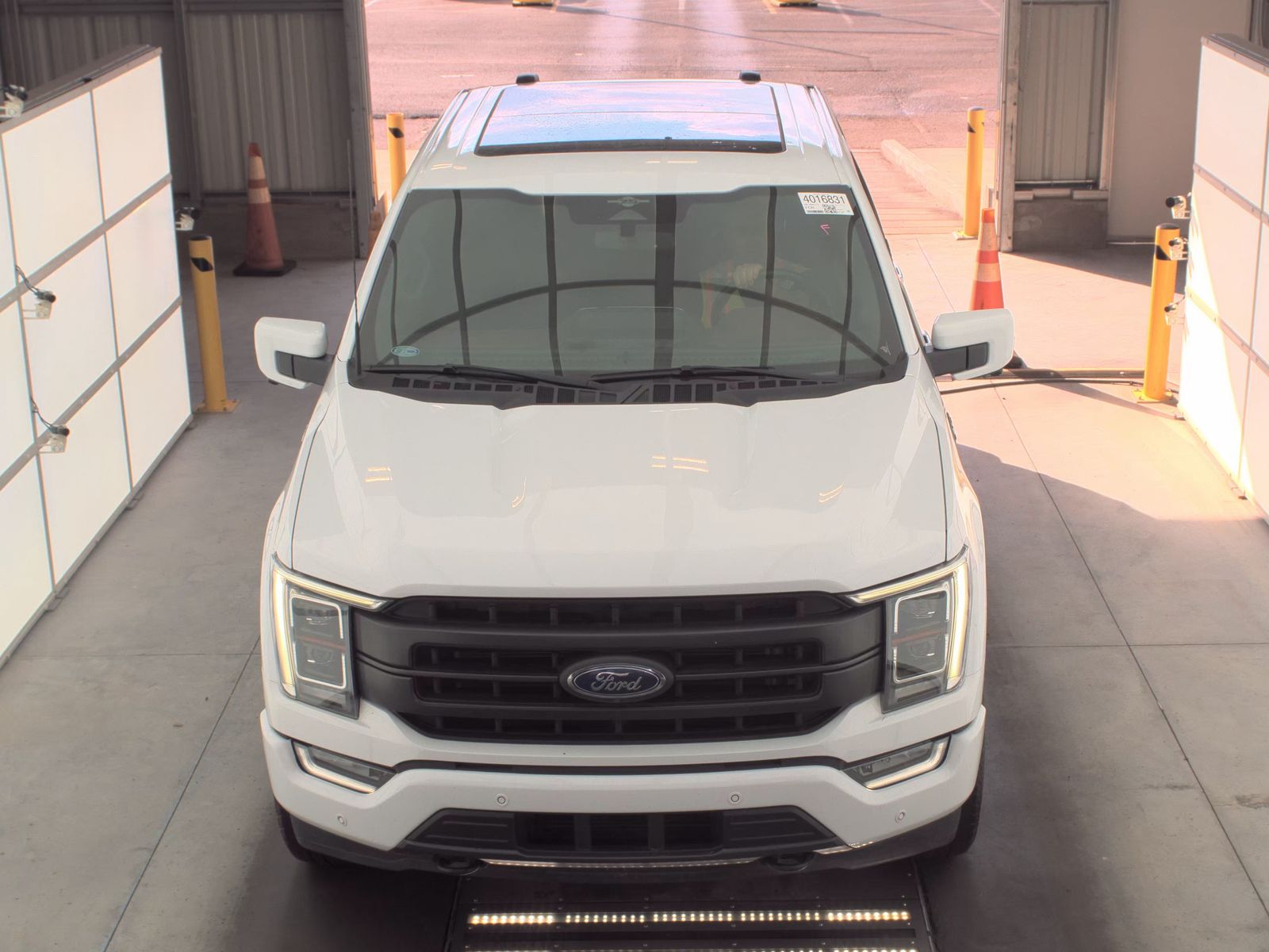 2023 Ford F-150 Lariat AWD