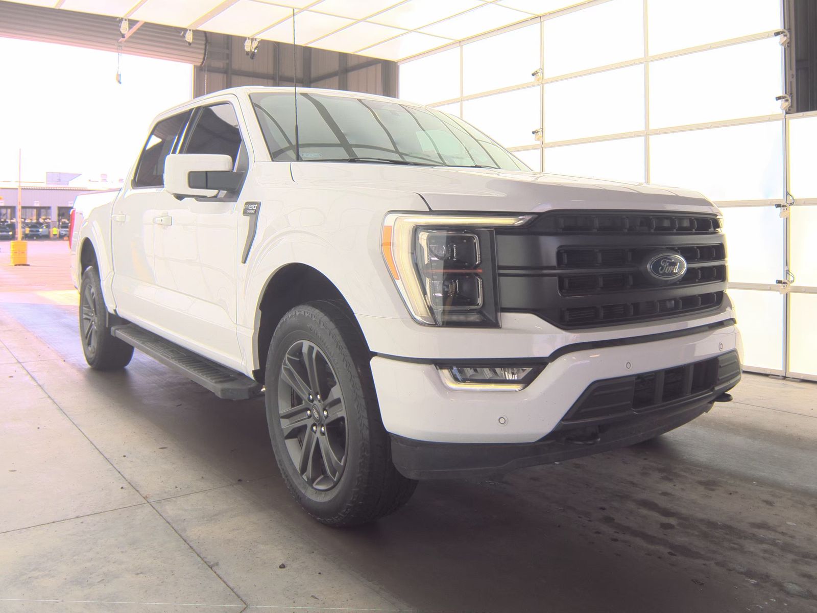 2023 Ford F-150 Lariat AWD