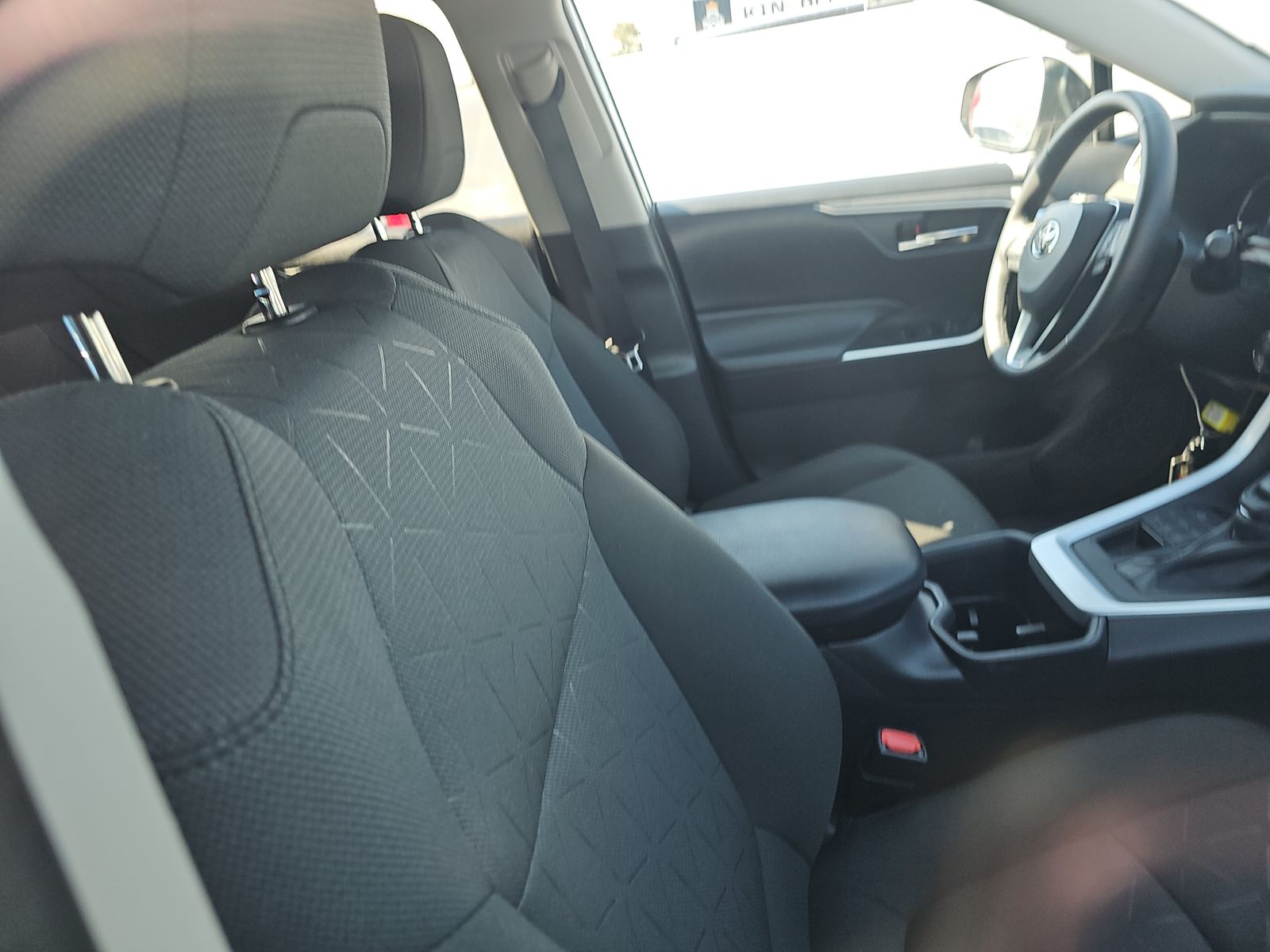 2024 Toyota RAV4 XLE AWD