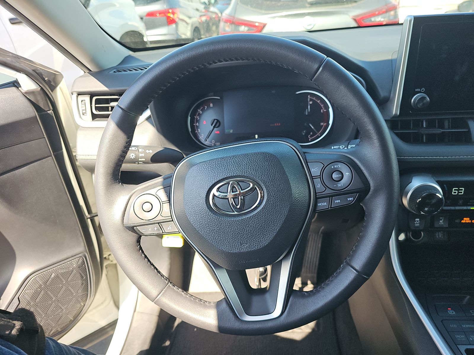 2024 Toyota RAV4 XLE AWD