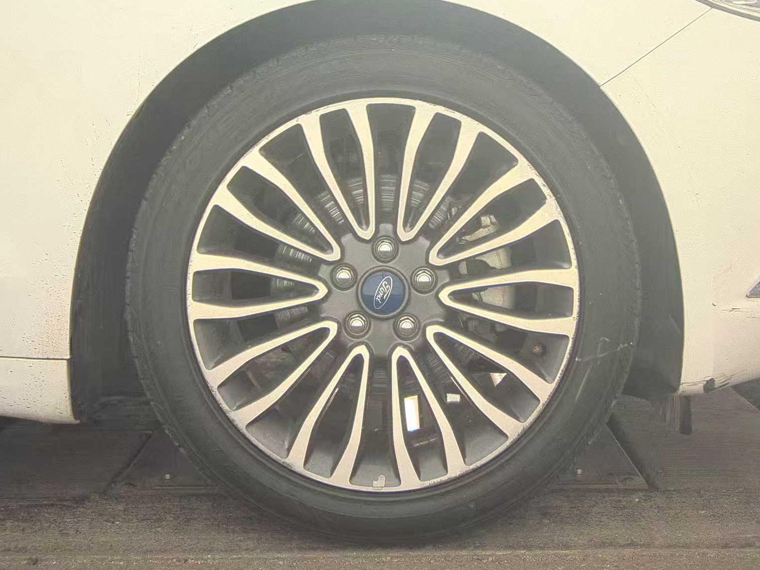 2018 Ford Fusion Hybrid Titanium FWD
