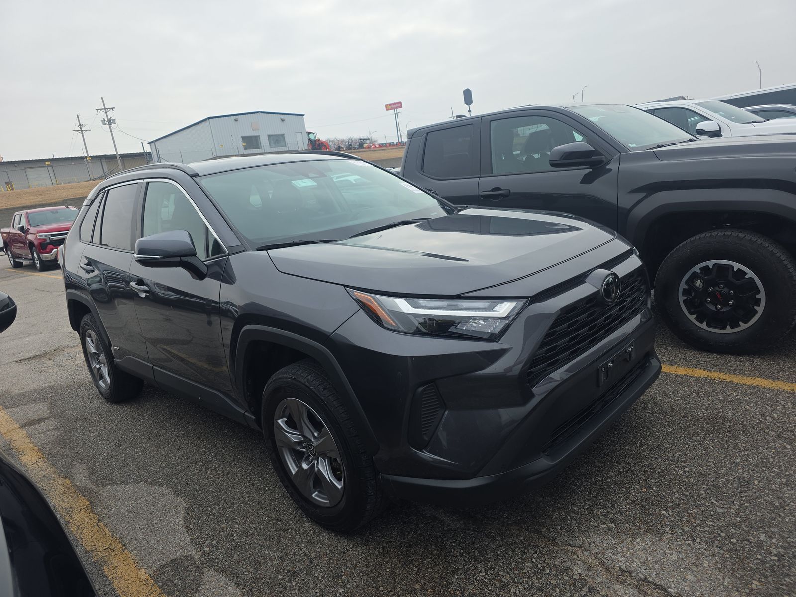 2025 Toyota RAV4 Hybrid XLE AWD