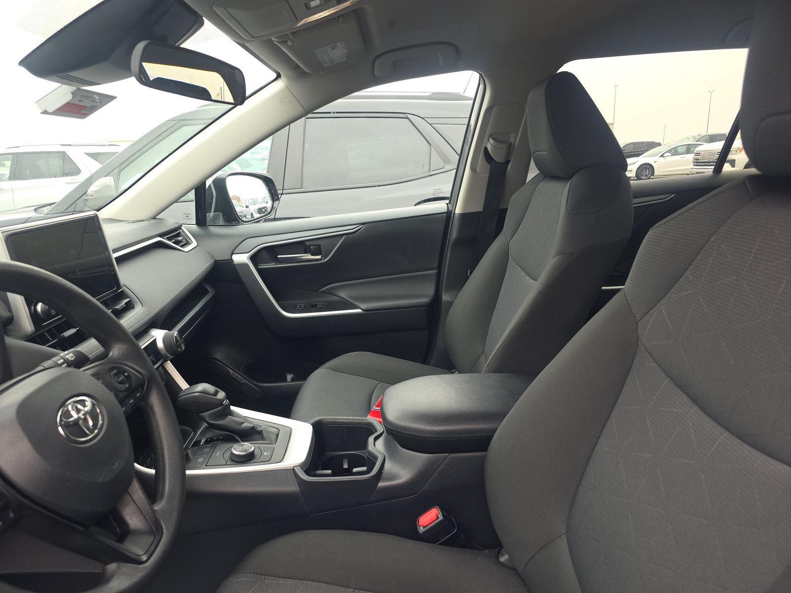 2025 Toyota RAV4 Hybrid XLE AWD