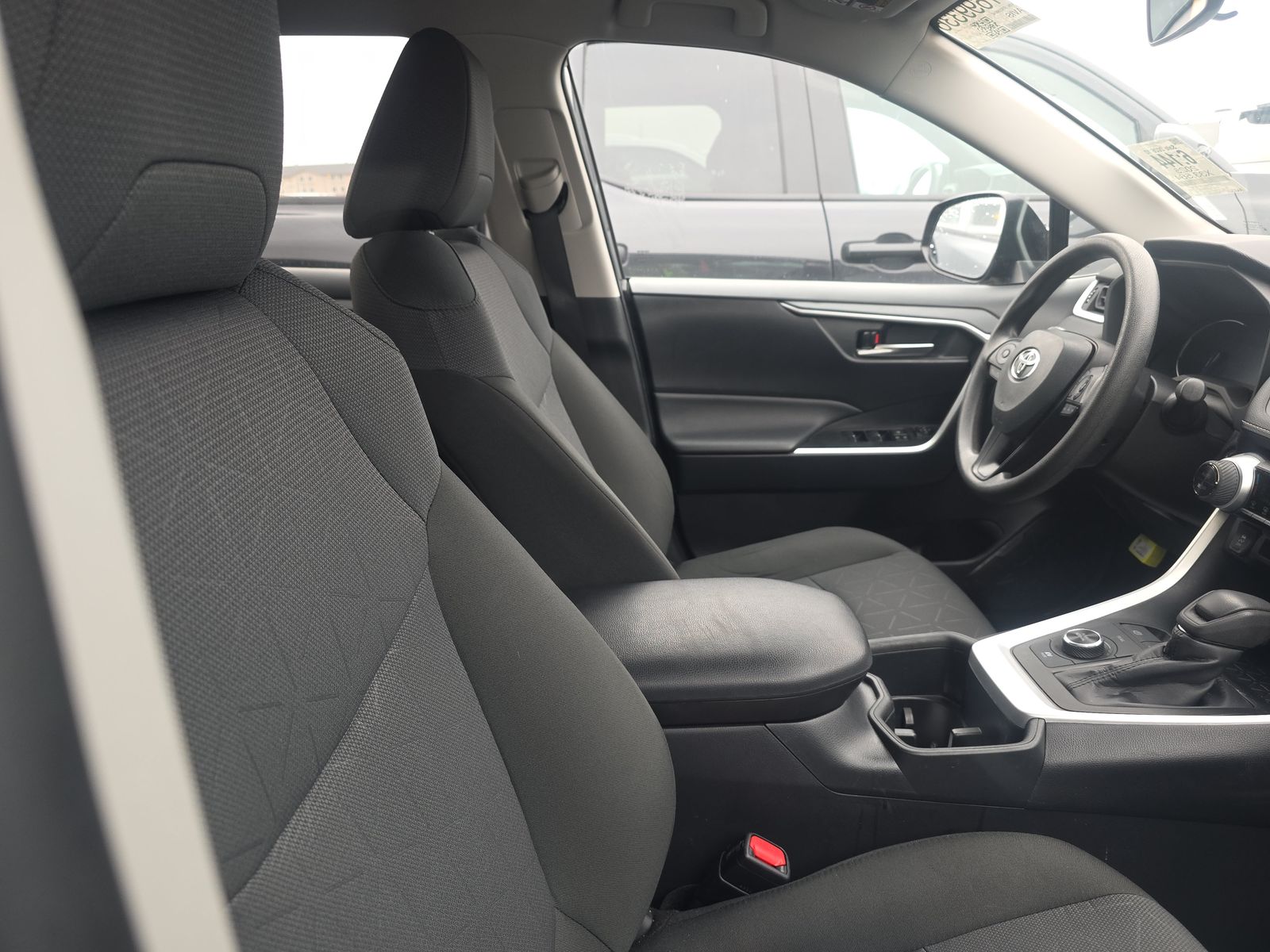 2025 Toyota RAV4 Hybrid XLE AWD