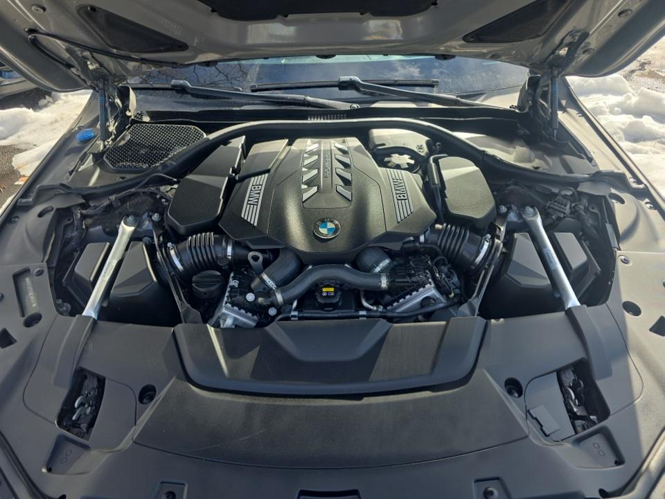 2022 BMW 7 Series 750i xDrive AWD