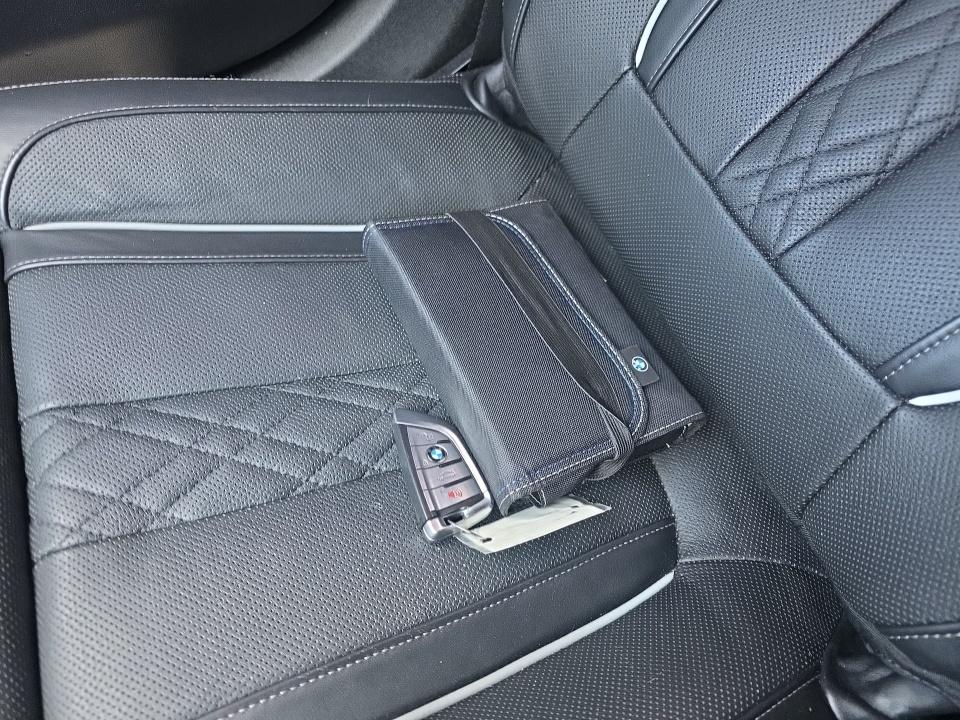 2022 BMW 7 Series 750i xDrive AWD