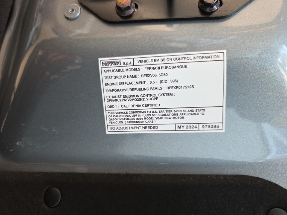 2024 Ferrari Purosangue Base AWD