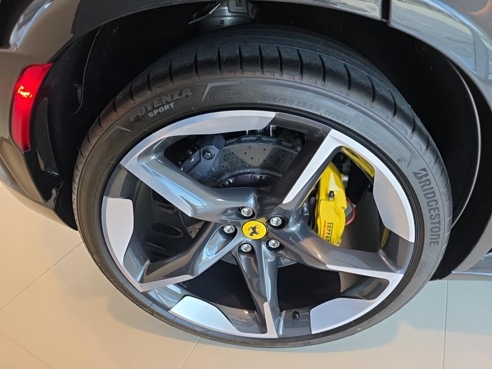 2024 Ferrari Purosangue Base AWD