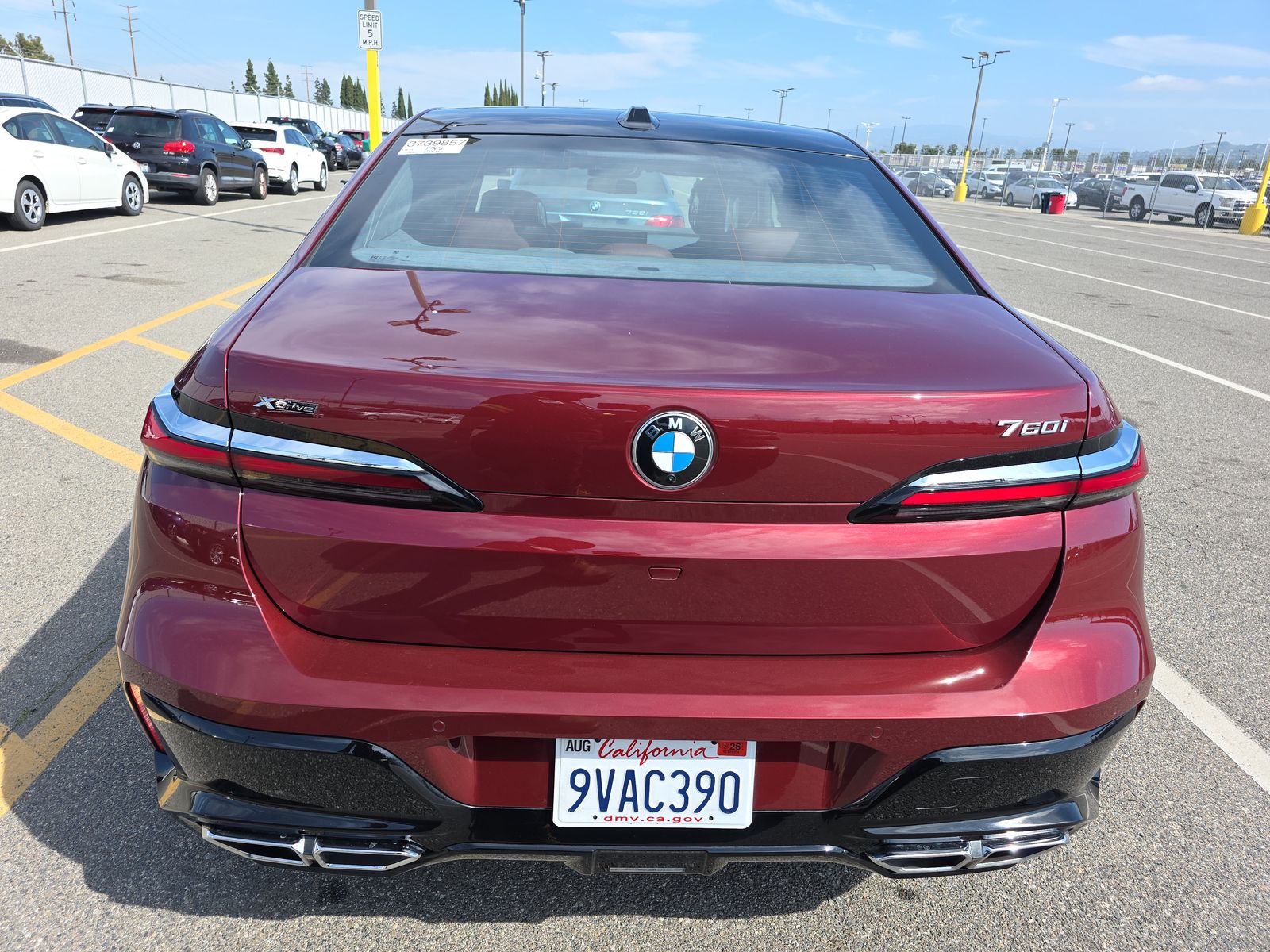2025 BMW 7 Series 760i xDrive AWD