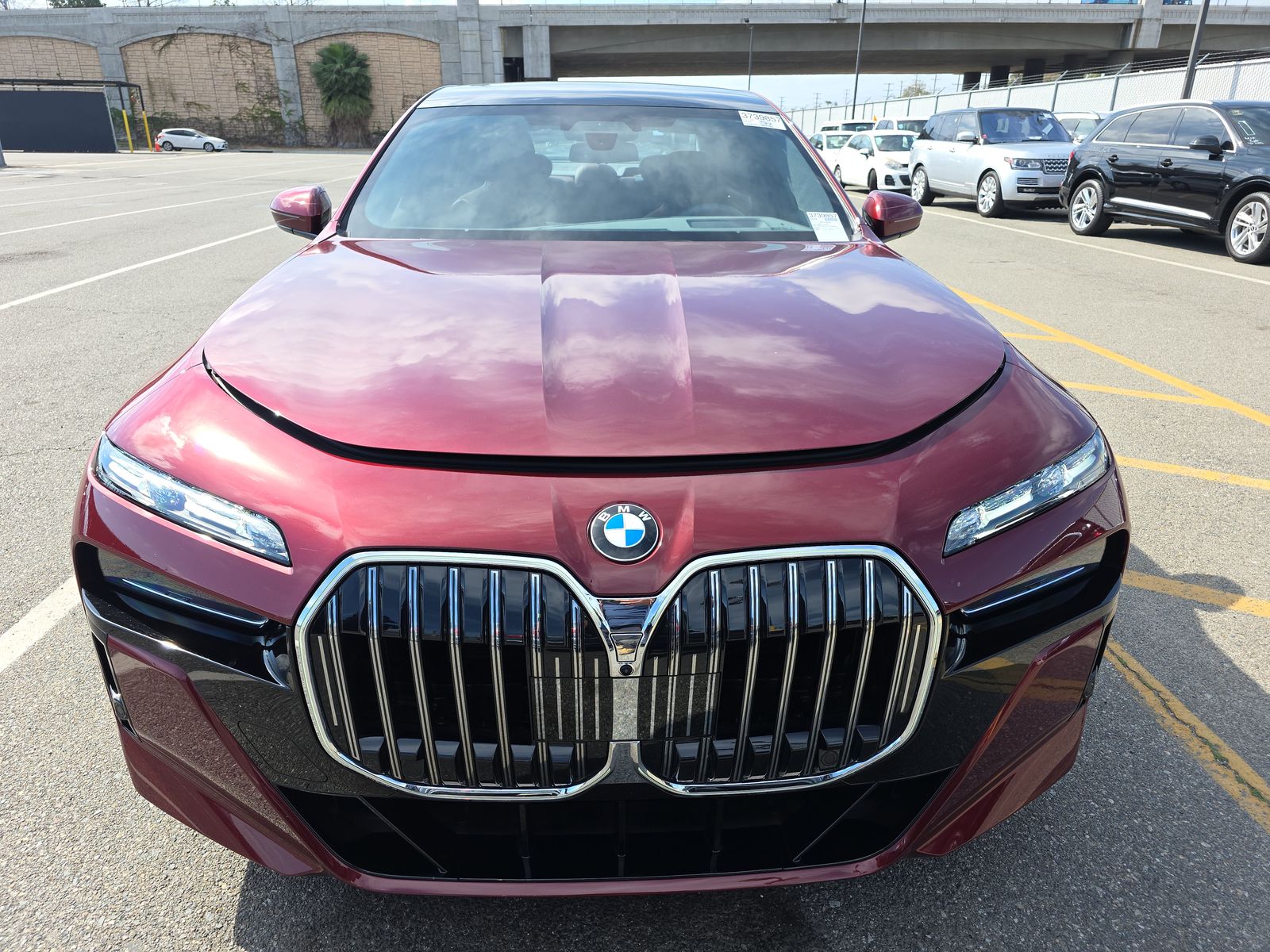 2025 BMW 7 Series 760i xDrive AWD