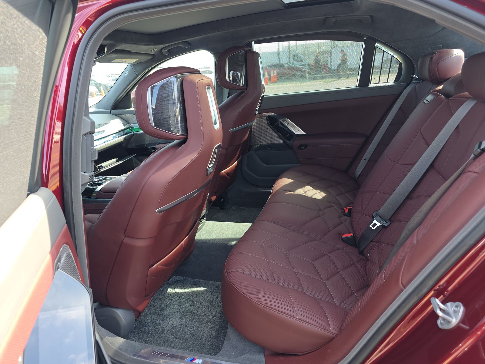 2025 BMW 7 Series 760i xDrive AWD