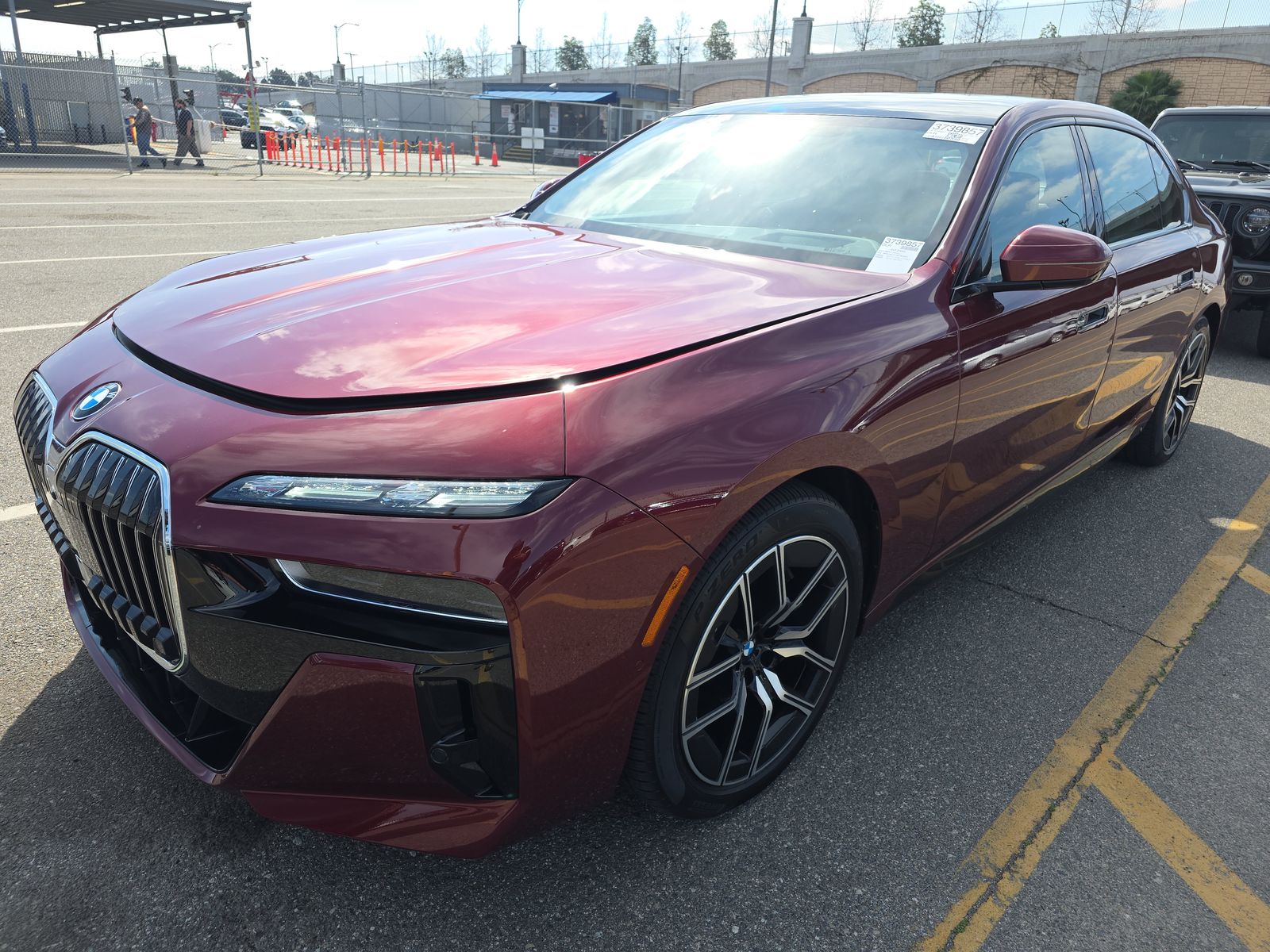 2025 BMW 7 Series 760i xDrive AWD