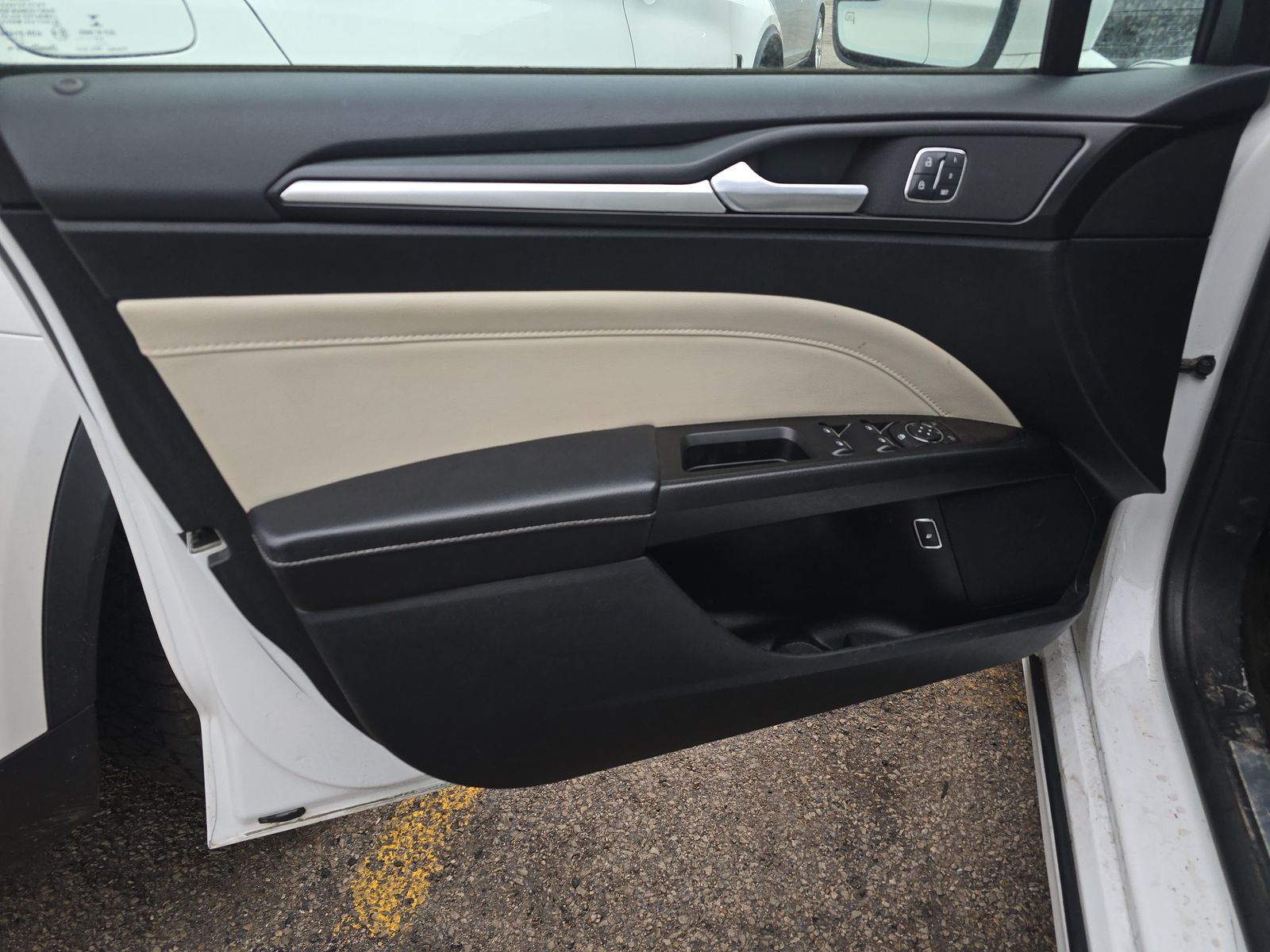 2018 Ford Fusion Hybrid Titanium FWD