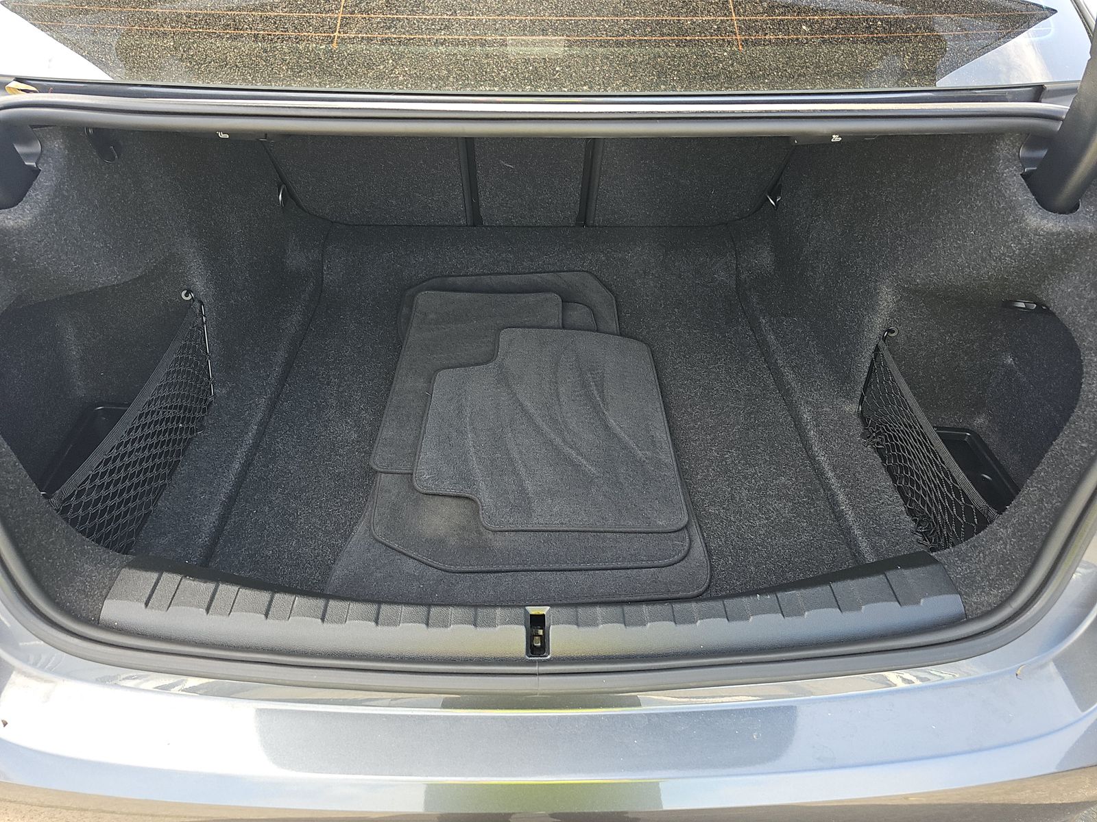 2022 BMW 3 Series 330i RWD