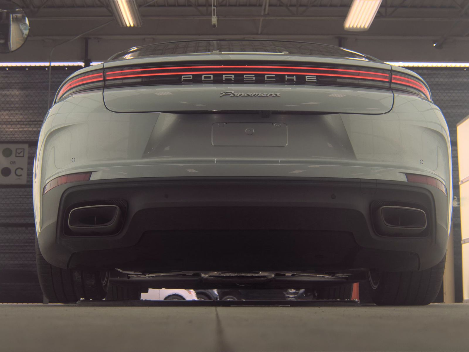 2024 Porsche Panamera Base RWD