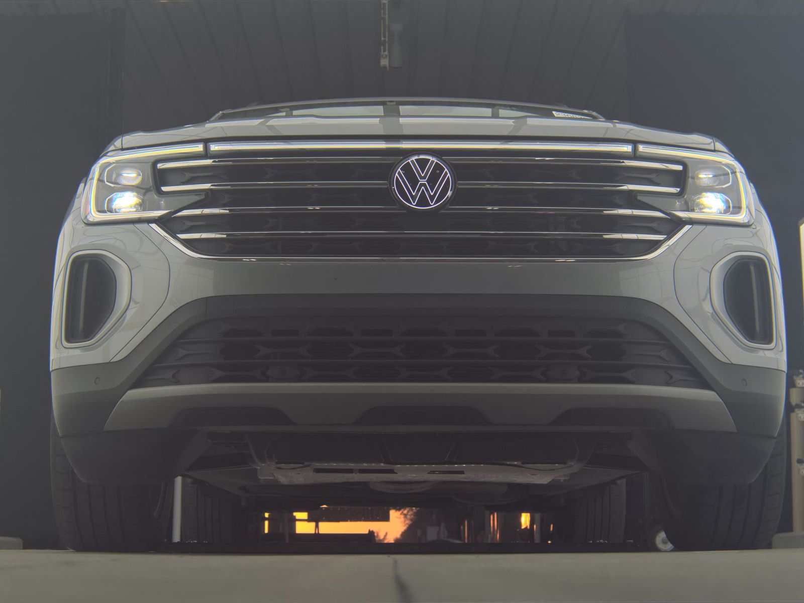 2025 Volkswagen Atlas 2.0T SE AWD